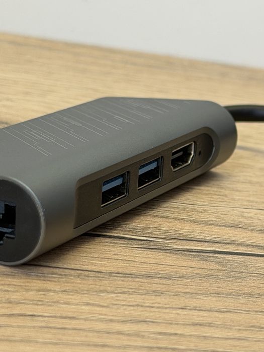 Новий USB Hub Gigabyte TC710