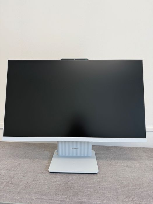 Komputer Lenovo All in one
