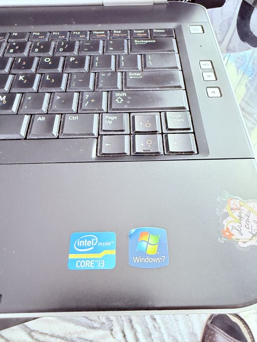 Laptop dell latitude