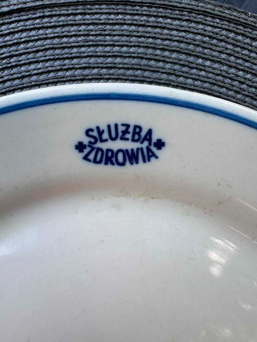 Kolekcja 7 talerzy "Służba zdrowia"