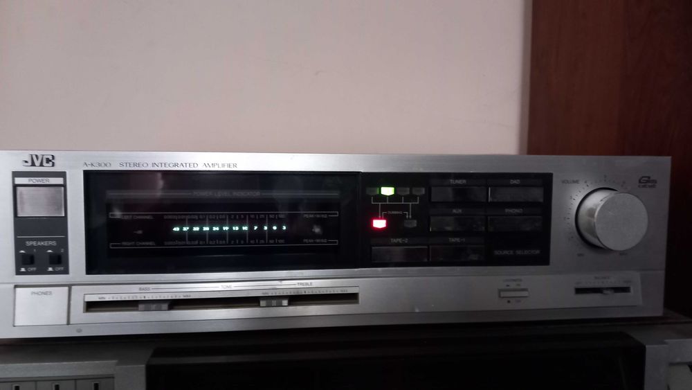 Amplituner  JVC  A-K300