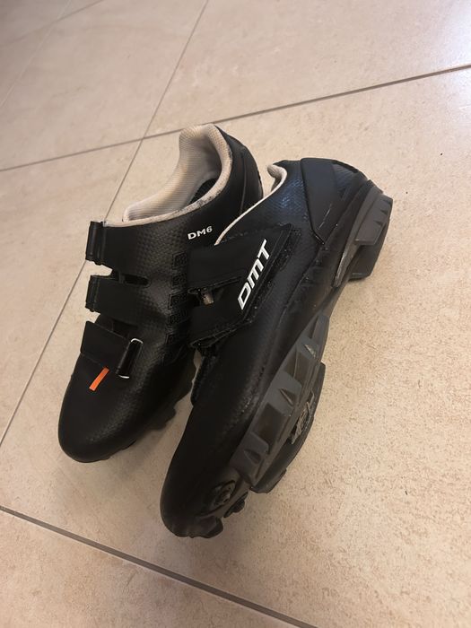 Sapatos btt DMT  dm6 N 43/44