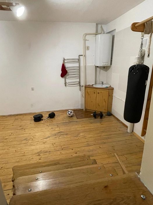 Продаж 1 кім.кварт.  і цокольного приміщення вул.Кульпарківська 69кв.м