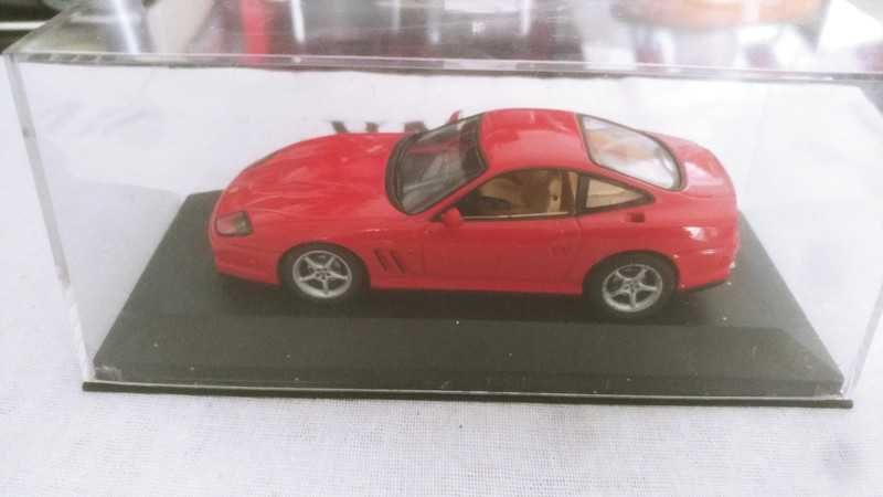 Ferrari 1:43, minichamps, altaya e Bang, valor por unidade 1:43