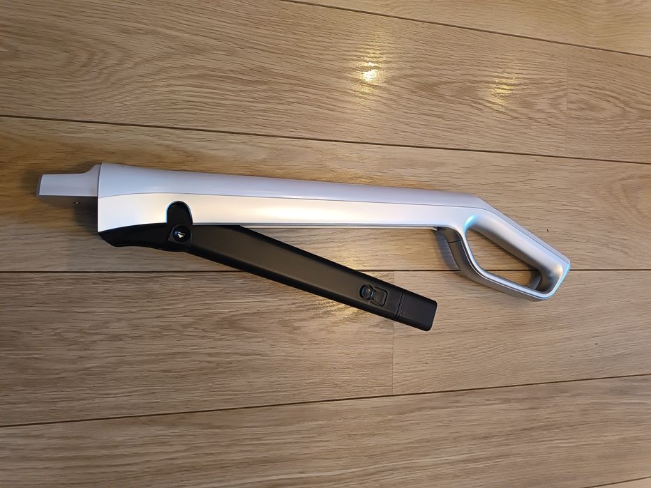 /// Odkurzacz pionowy Bosch 28V Flexxo Gen2 Serie 4 - uchwyt, rączka