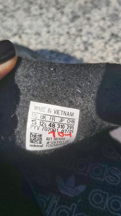 Adidas кроссовки 44-45 размер