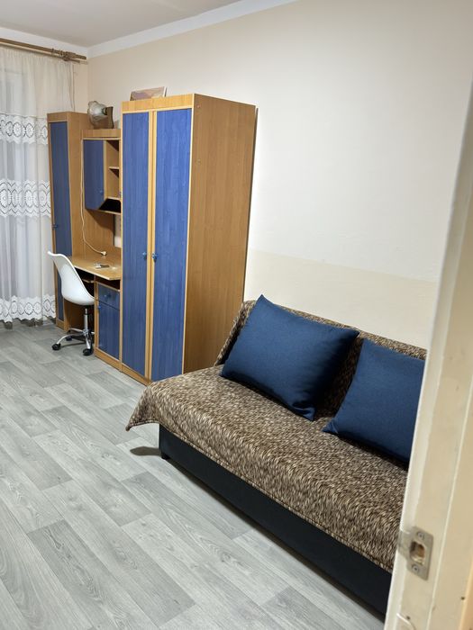 Здам ліжко-місце для студентки Росвигово