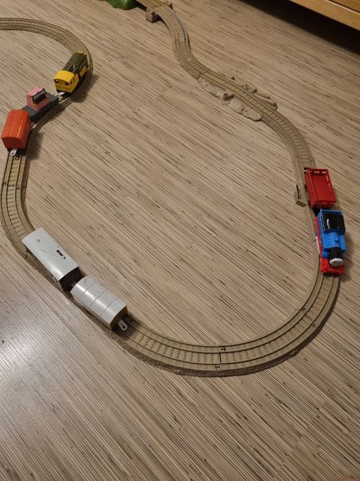 Tory pociągi Tomek i Przyjaciele