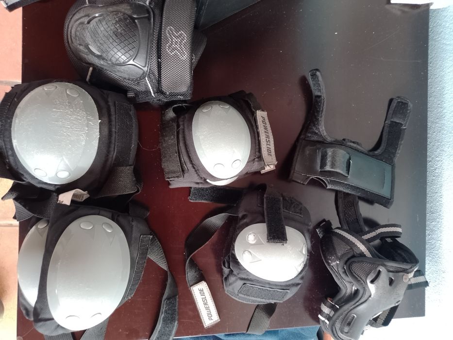 Cotoveleiras, Joelheiras para skate ou roller skate