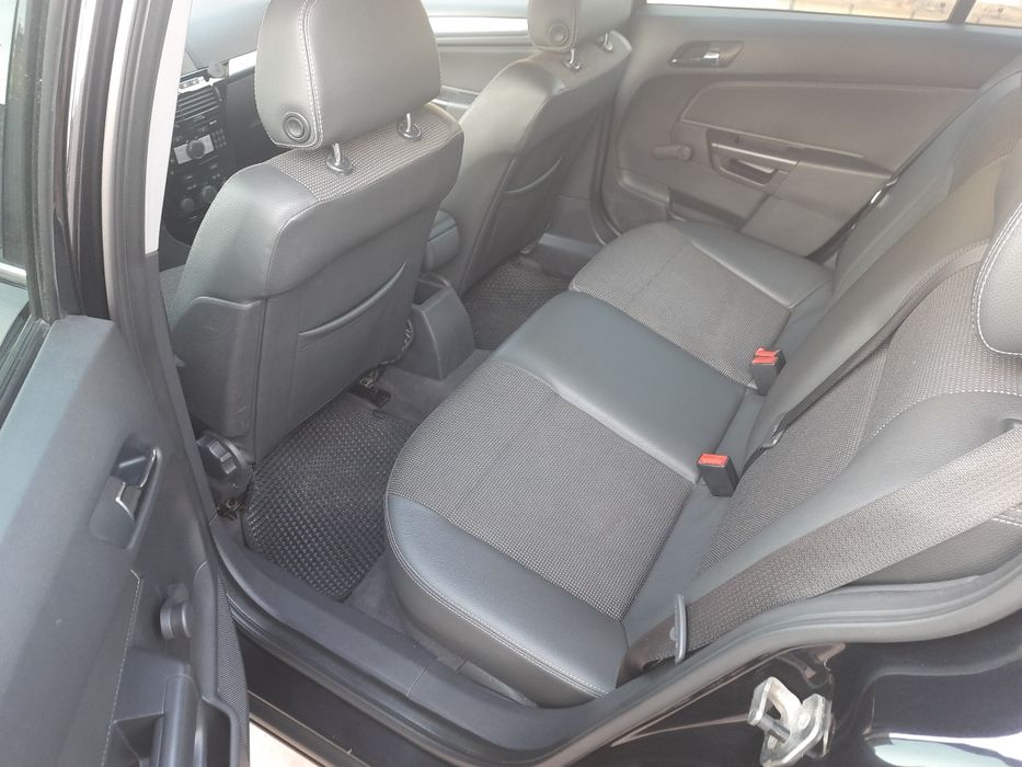Opel Astra H 1.9cdTI