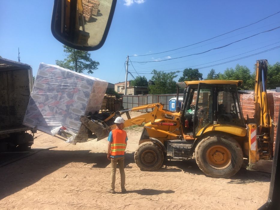 Послуги ескаватора JCB 4cx / 3cx