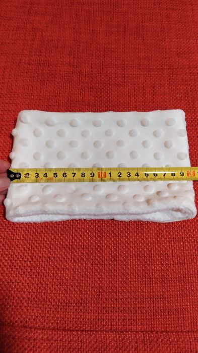 Шапочка та хомутик 4-5міс