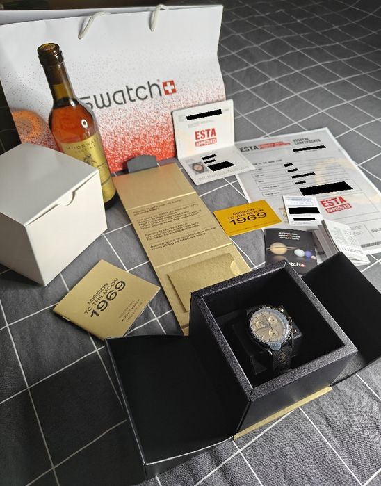 Swatch x Omega Bioceramic MoonSwatch 1969