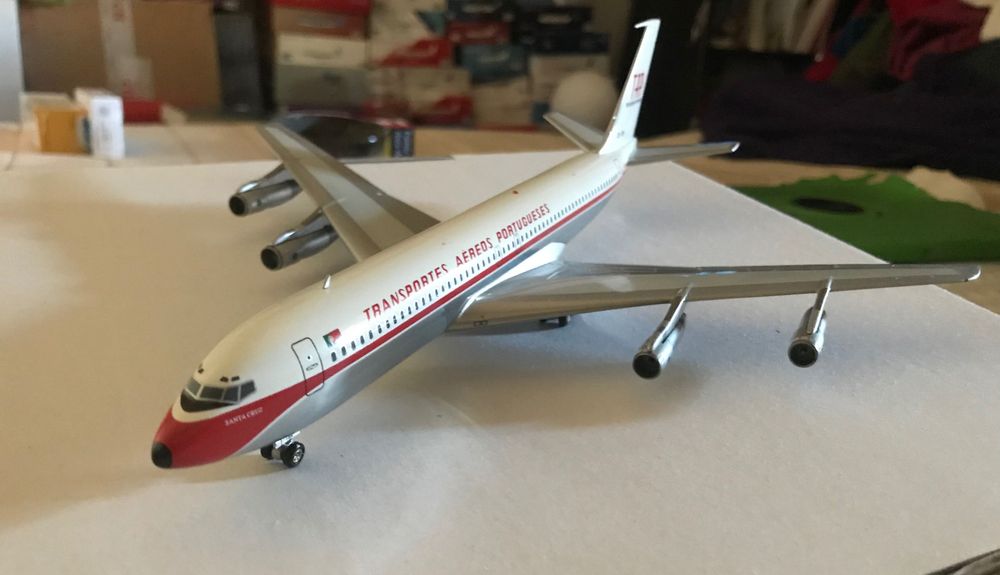 TAP air Portugal Boeing 707-300 1/200 super raro de encontrar da marca inflight 200