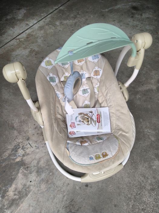 Huśtawka, bujaczek, leżaczek Bright Starts hybrydowy