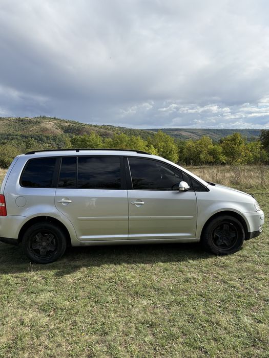 volkswagen touran 1.6 mpi