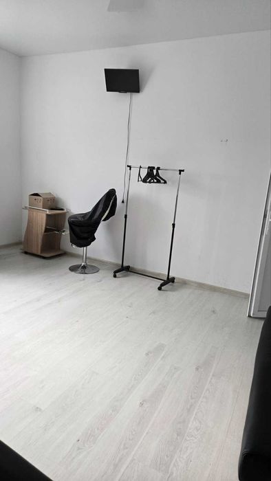 ЗДАЮТЬСЯ В ОРЕНДУ 2 кабінети під Офіс,Кабінет,Салон смт. Новий Яричів