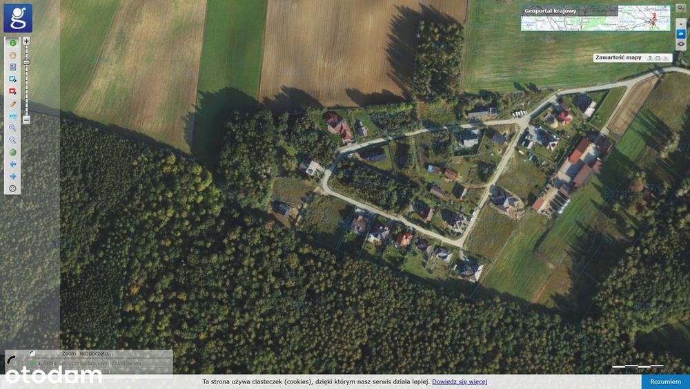 Działka budowlana w Kokoszkach z mediami i wydanymi warunkami