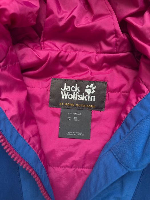 128 см лижна куртка jack wolfskin