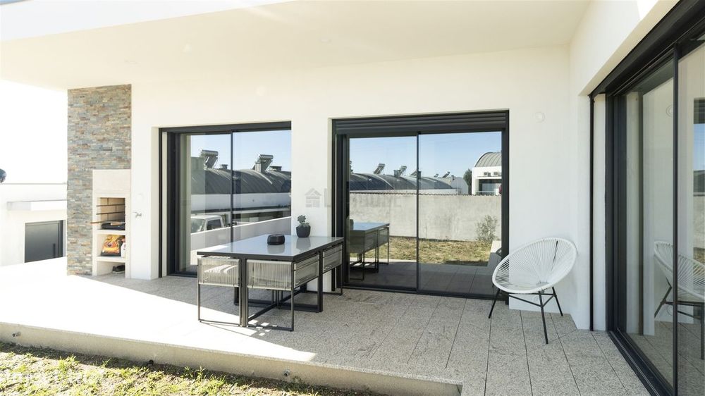 Moradia T2 Térrea Nova - Rio de Loba, Viseu