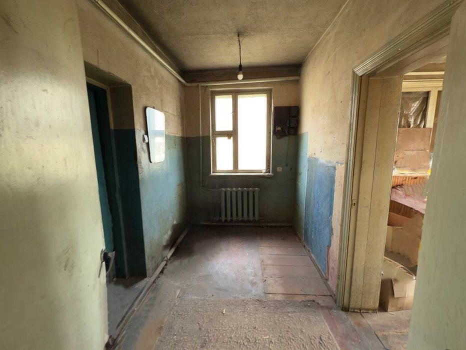 Продаж цегляного будинку 160м². 5 кімнат. 8сот. Мансарда. Гараж.ID:696