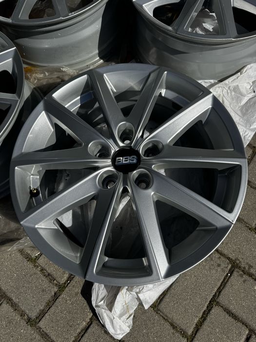 Jantes 17” 5x114.3 Fondmetal (Itália) – Várias Marcas