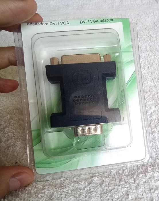 Conversor de VGA macho para DVI fêmea