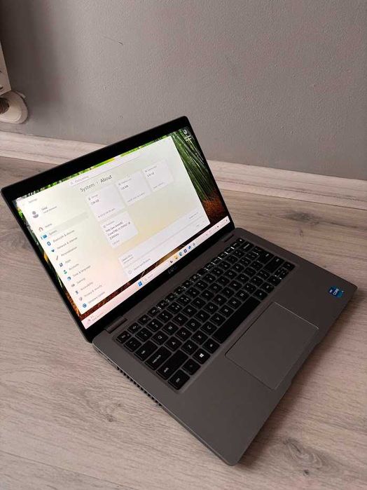 Laptop Dell Latitude 5420 i5 1135G7 2,4 GHz / 8 GB / 240 SSD / 14''