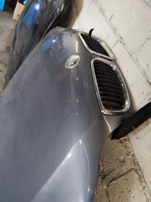 Ładny stan Maska e46 stahlblau BMW sedan touring polift