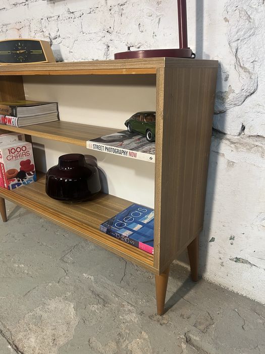 Wąska biblioteczka szafka na winyle prl bintage retro