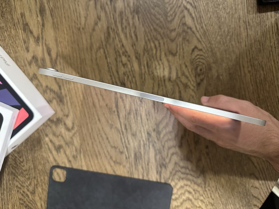 iPad Air 4th + Apple Pencil + Smart Folio