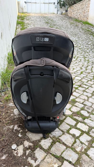 Vendo cadeira de bebe e acento de criança