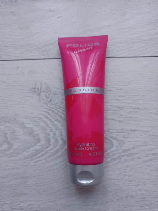 Perfumowany balsam do ciała police woman dla kobiet nowy hit viral style new hot Basic must have Passion