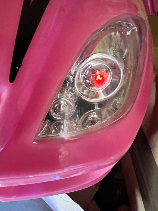 Машинка-толокар для вашего малыша. Для первых поездок ребенка)