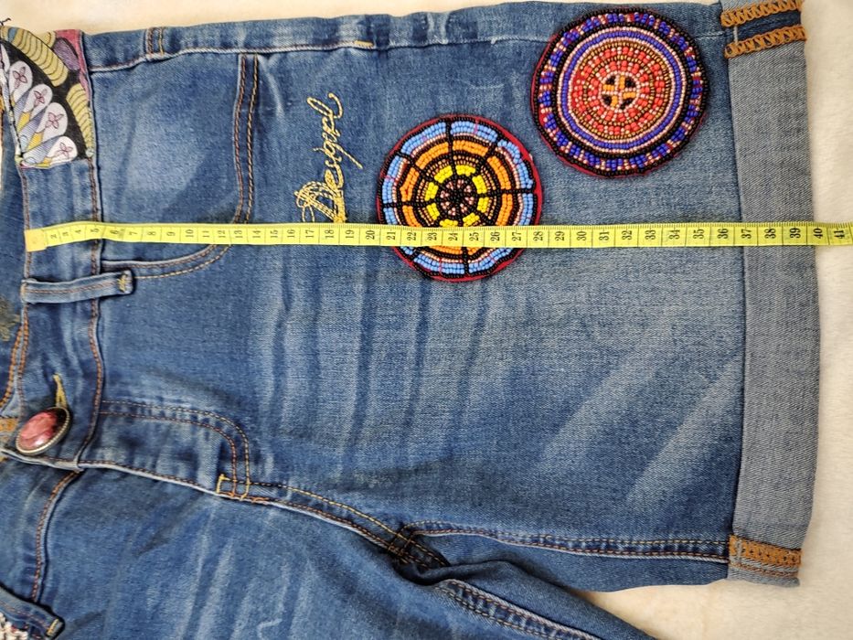 Spodenki Desigual - r.32 - XL