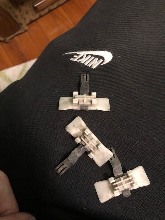 Кріплення листви мерседес W 124