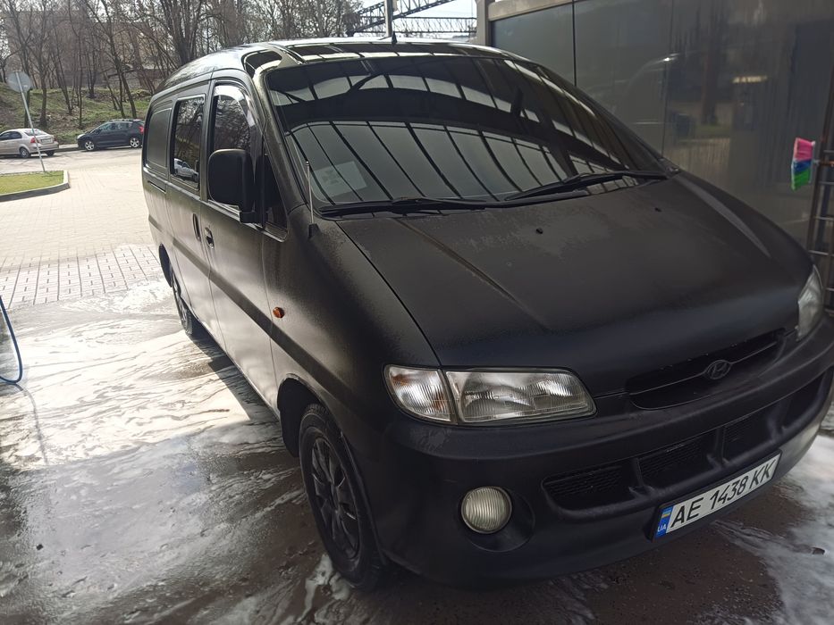 Бусик Хюндай Н-200