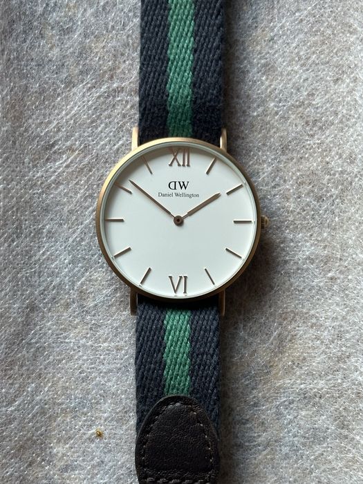 Годинник Daniel Wellington, новий