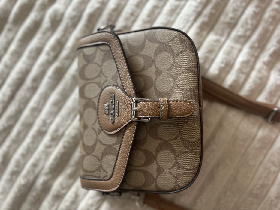 Продам сумку COACH