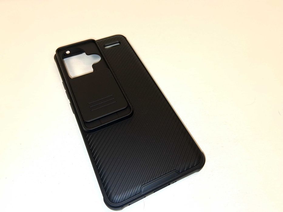 Z076 Etui Aroyi CamShield Pro Xiaomi Redmi Note 13 Pro+ 5G Czarny Case