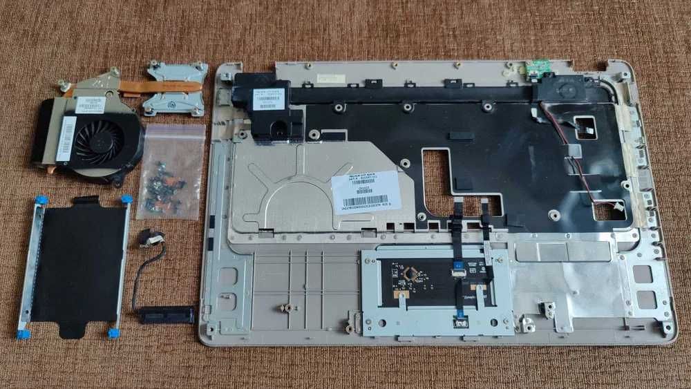 Деталі від ноутбука HP G62