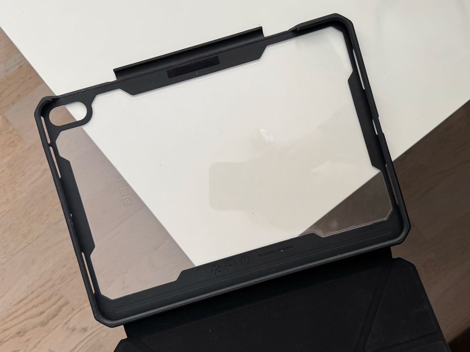 Чохол до планшета UAG iPad Air 11