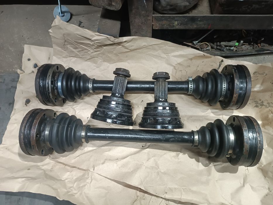 Адаптори BMW e30