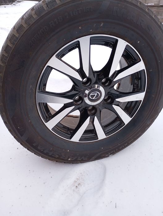 Продається 4 шини зимові з дисками R 18