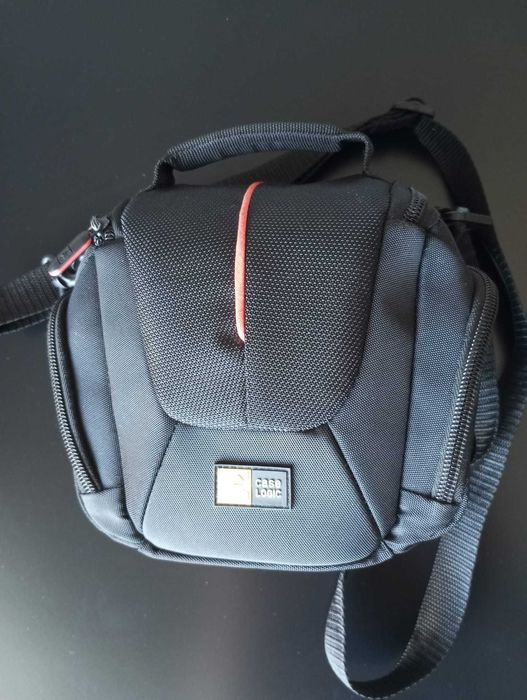 Máquina Fotográfica Fujifilm FinePix S4800