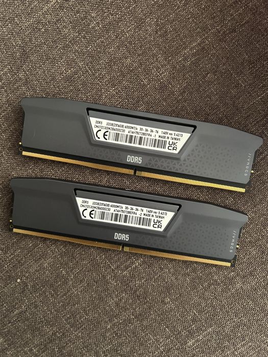 corsair ddr4 32gb - Купить электронику - Цены на OLX.ua