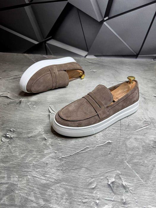 Чоловічі замшеві лофери шоре/з