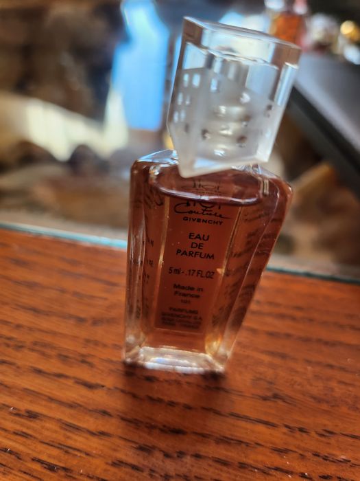 Miniaturka  kolekcjonerska Givenchy