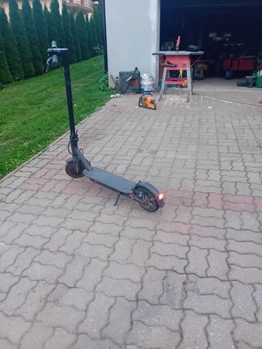 Hulajnoga xiaomi pro2