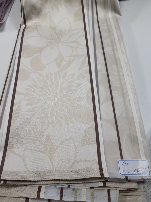 Tkanina ozdobna kupon 6 m.x 130 cm.